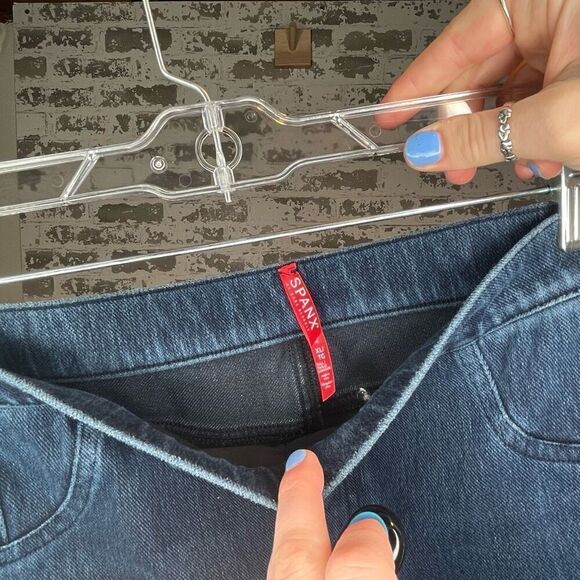 Spanx | women denim legging jeans - Picture 2 of 9